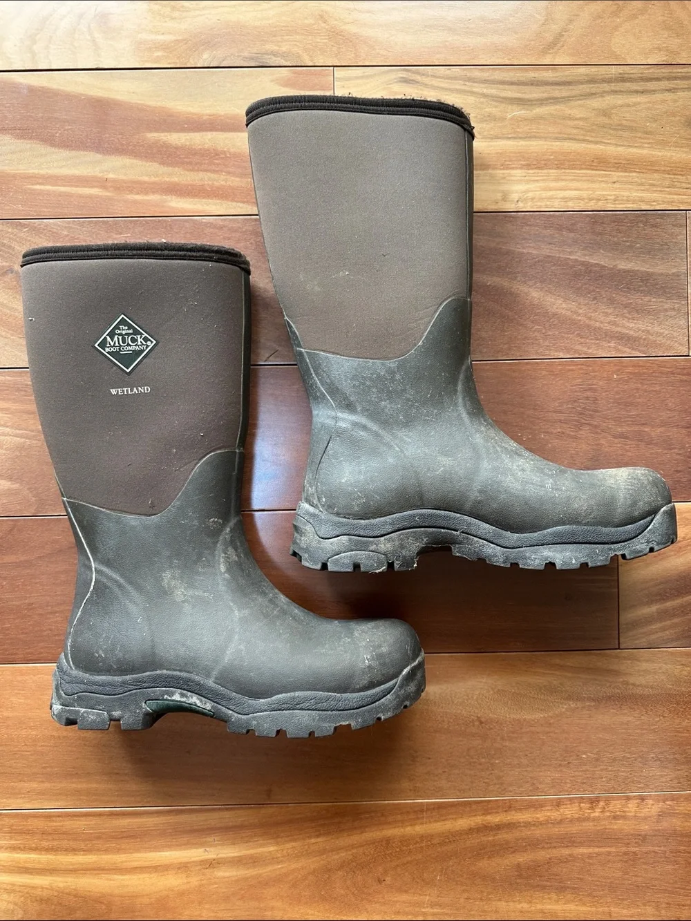 Muck Boots Tall Waterproof Wetland Neoprene Boots Dark Brown/Black Womens 8/8.5